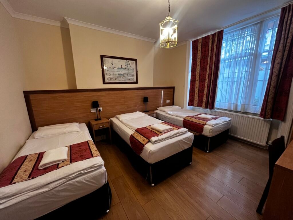 Dolphin Hotel photo 1