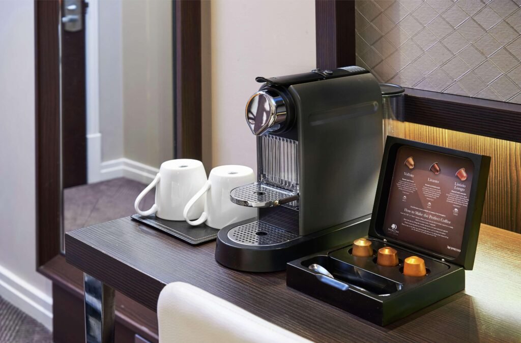 DoubleTree by Hilton London – Hyde Park photo 1