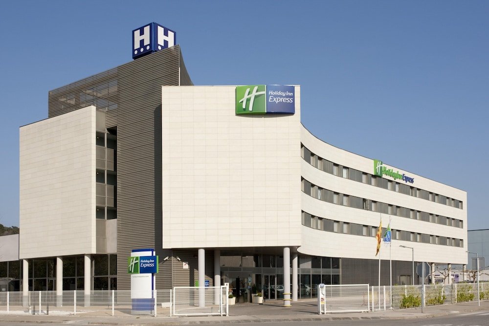 Holiday Inn Express Barcelona Molins de Rei by IHG photo 1