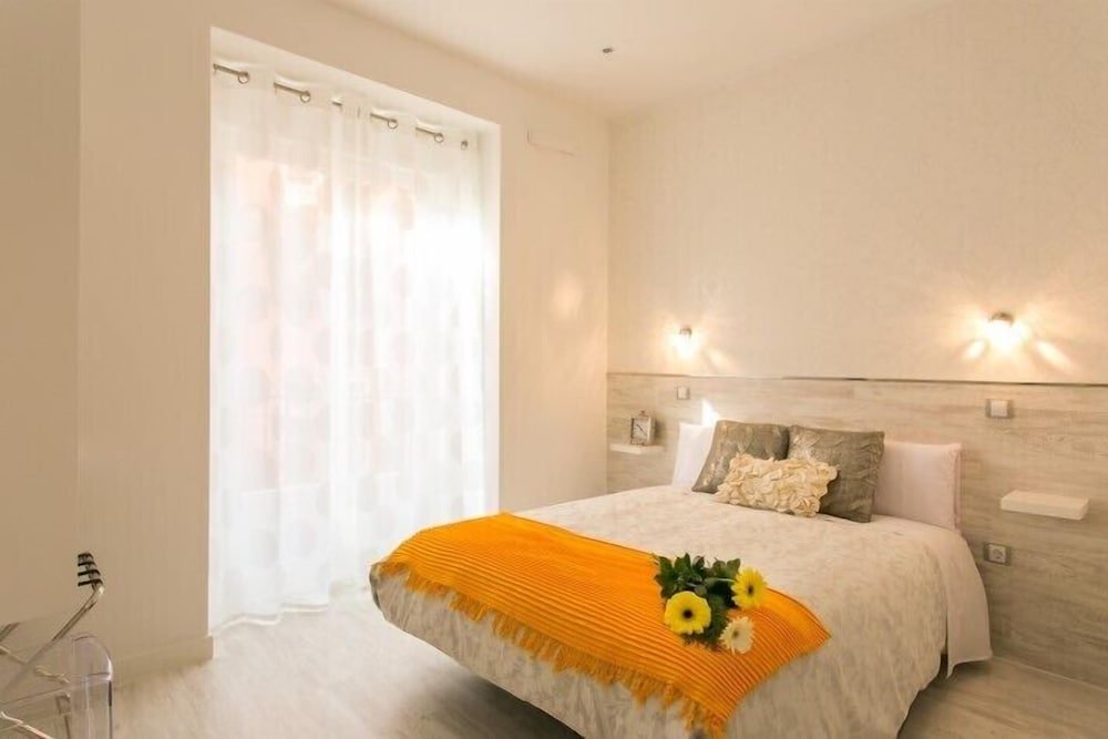 Hostal Met Madrid photo 1