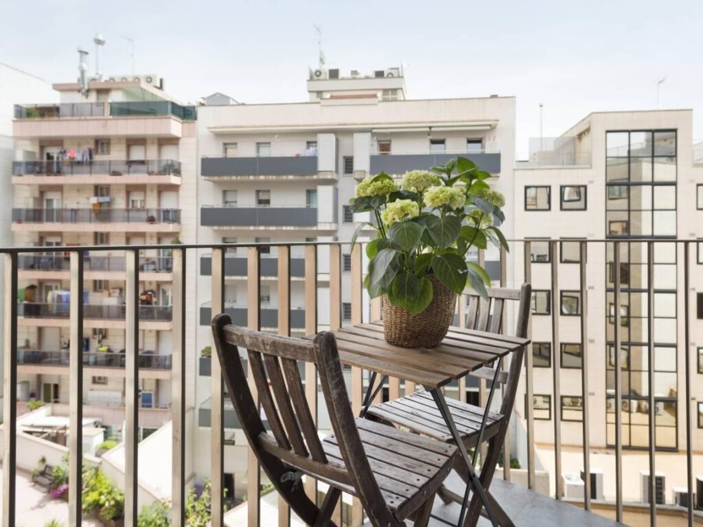 Stylish flat with a Community Swimming Pool for 8 photo 8
