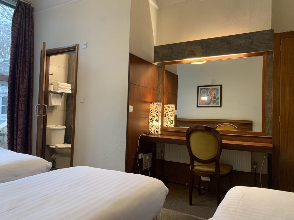 London Visitors Hotel photo 4