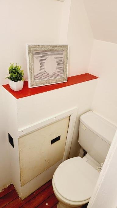 Wembley property – Budget Double Room photo 7