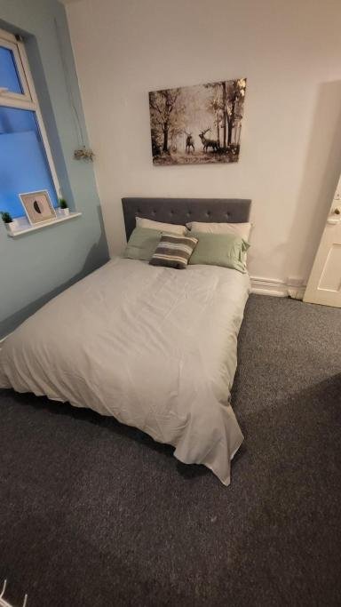 Wembley property – Budget Double Room photo 5