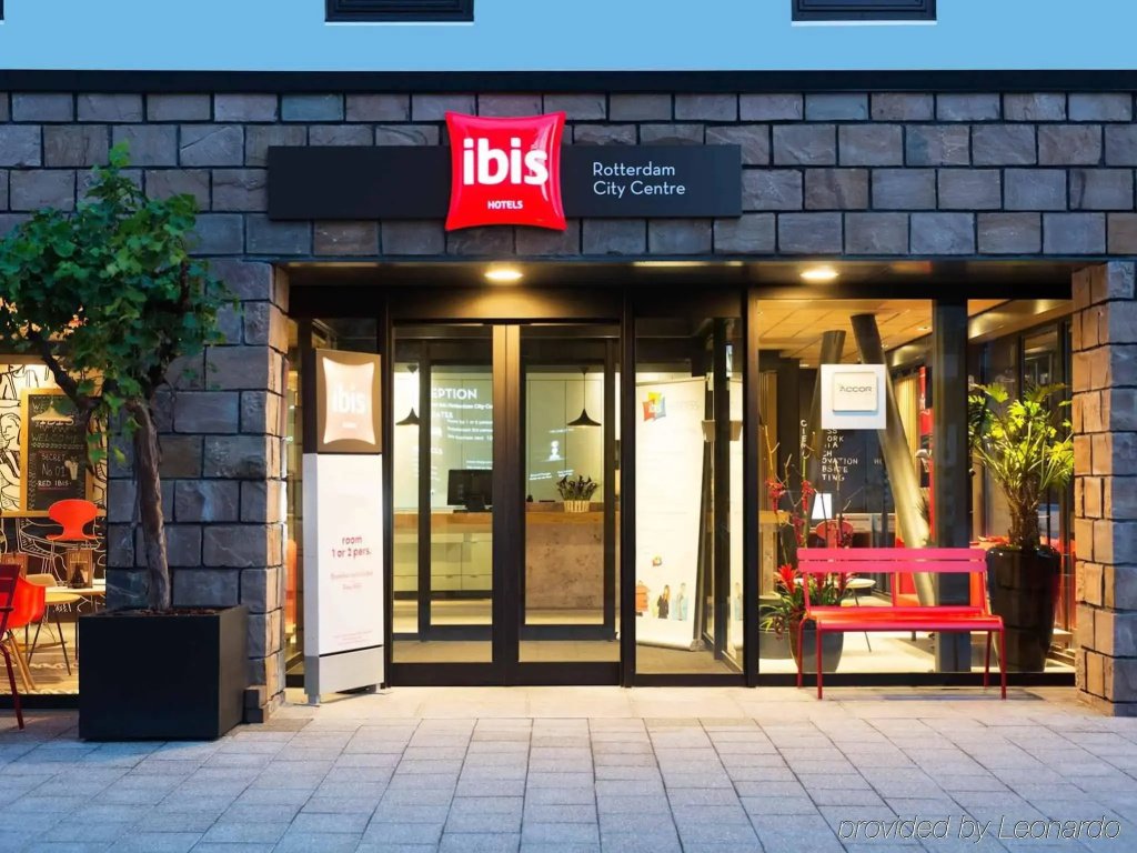 Ibis Rotterdam City Centre photo 1
