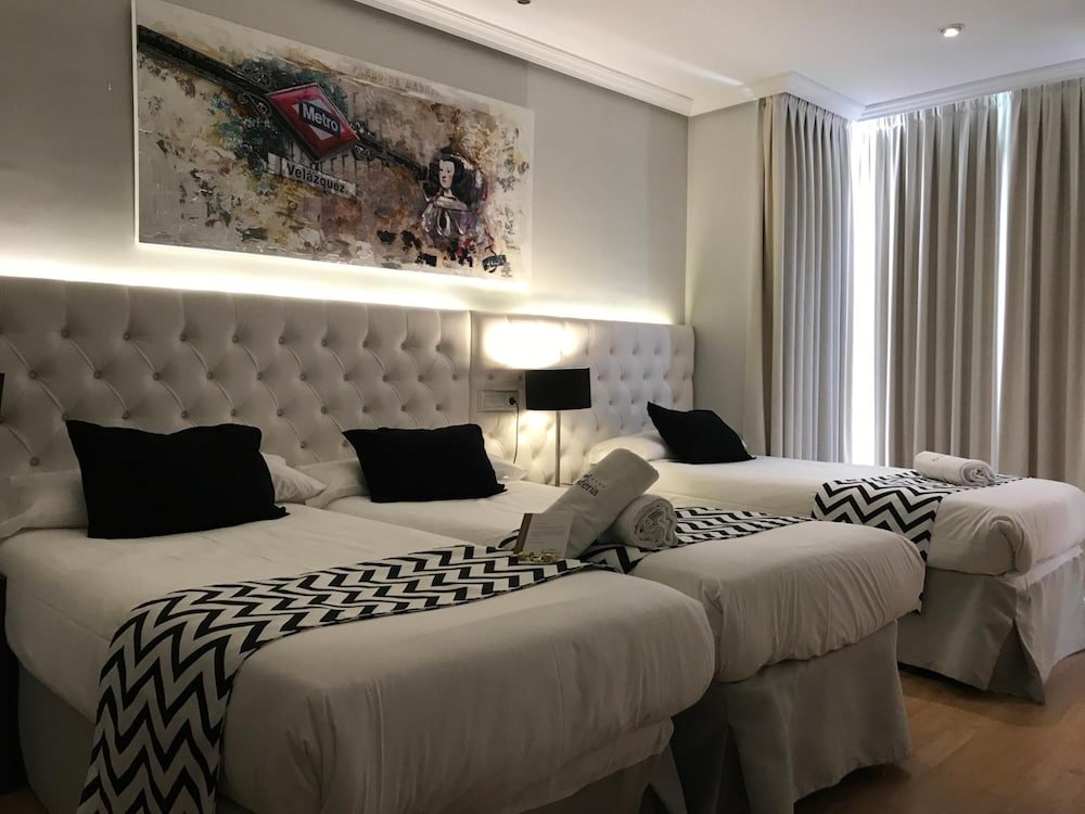Hotel Suites Feria de Madrid photo 1