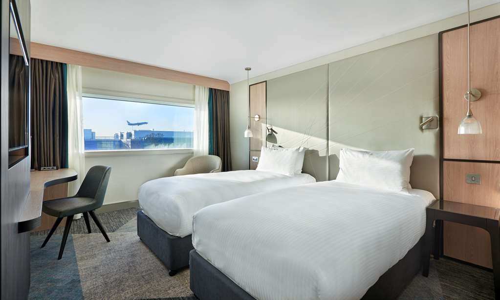 Hyatt Place London Heathrow Airport photo 1