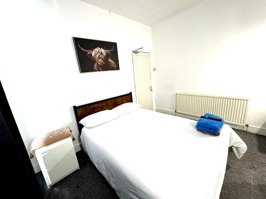 Wembley property – Budget Double Room photo 3