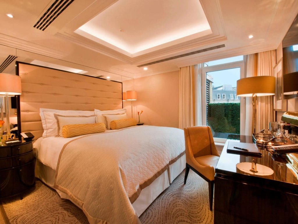 The Wellesley Knightsbridge, A Luxury Collection Hotel photo 2