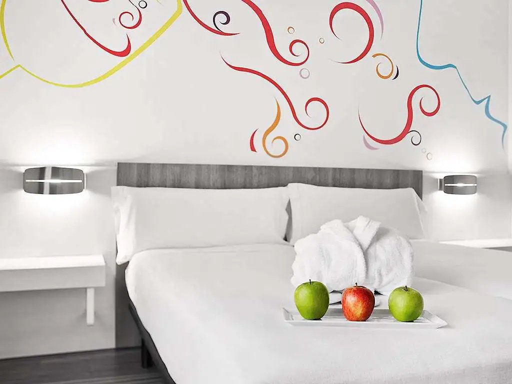 Hotel ibis Styles Madrid Prado photo 2