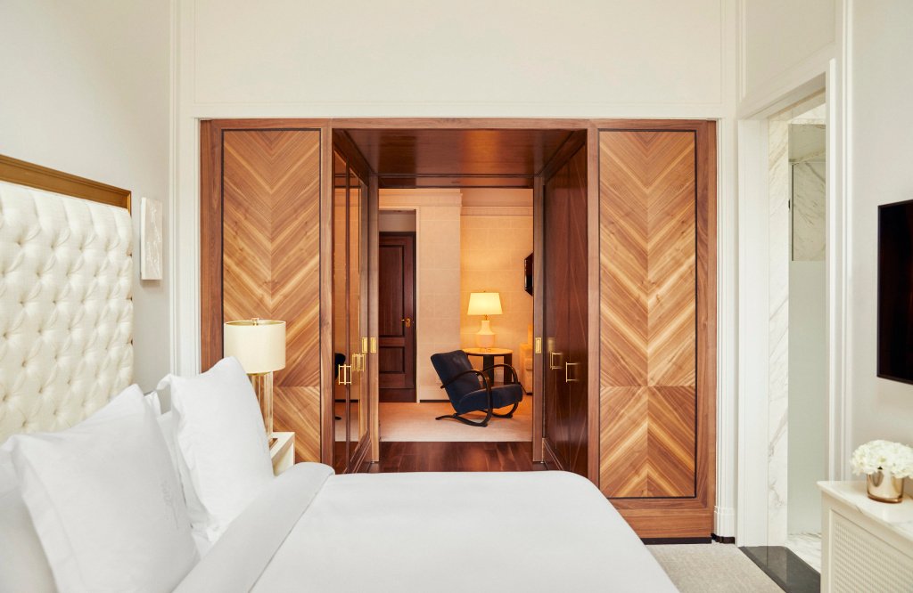 Four Seasons Hotel Madrid photo 8